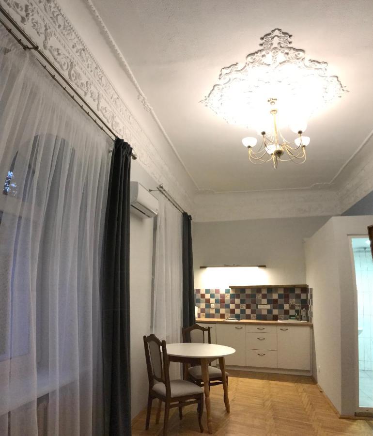 Ermitage Apt, в центрі дніпра Apartment *