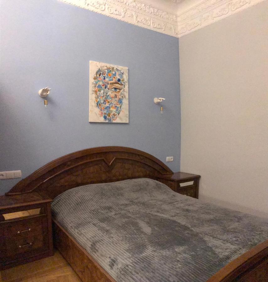 Ermitage Apt, в центрі дніпра *