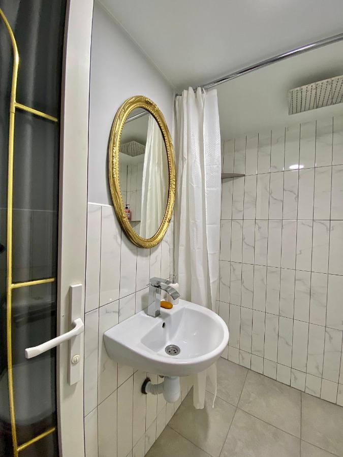 Apartment Ermitage Apt, в центрі дніпра *